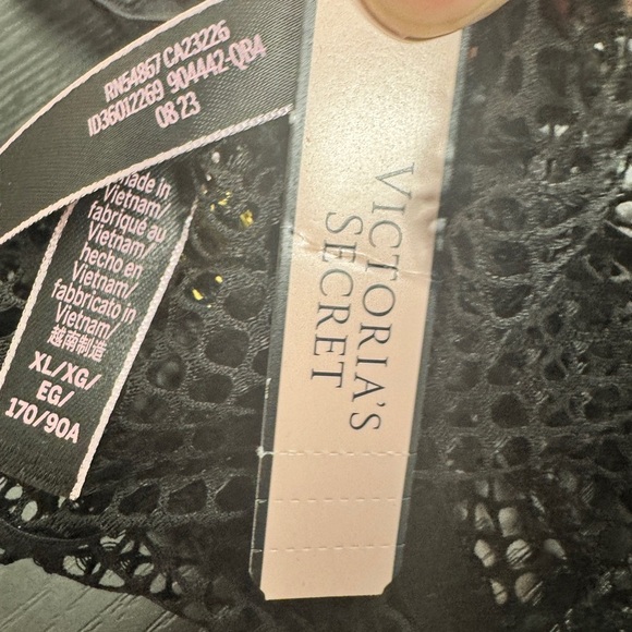 Victoria's Secret Very Sexy Open Back Fishnet Cheeky Panty Black - Picture 4 of 8